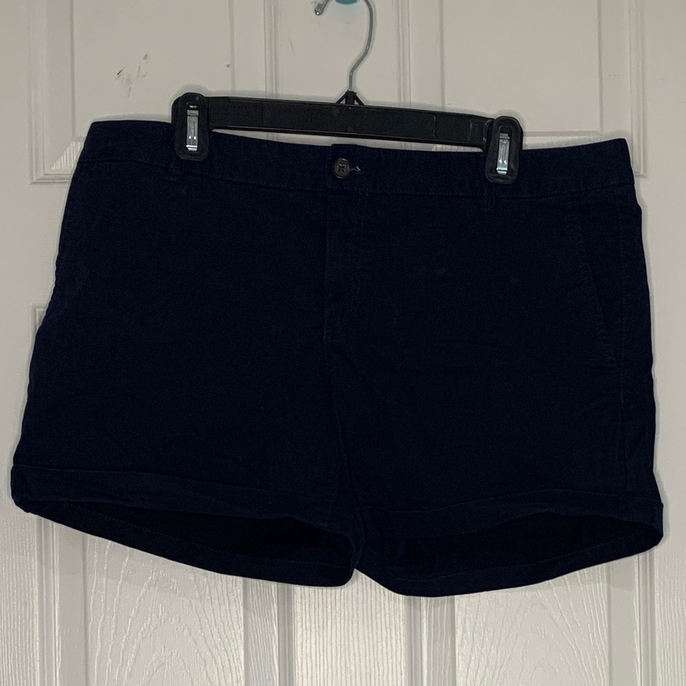 Banana Republic city chino shorts